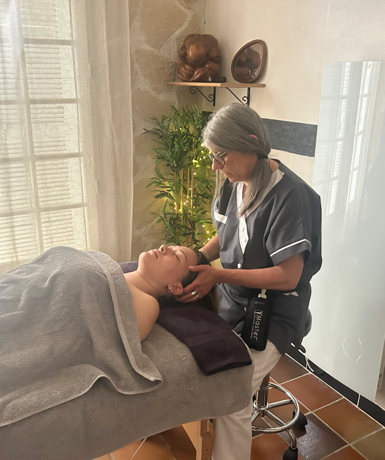 Sophie Magnetiseur Poitiers Sophie massage crânien