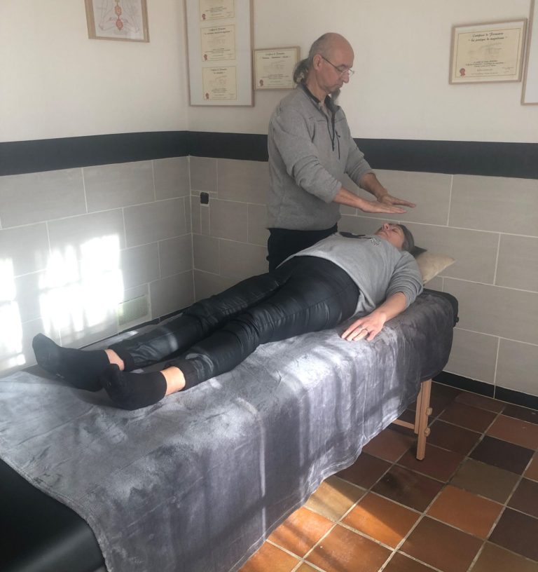Pascal magnetiseur poitiers soulage chimio et radiotherapie